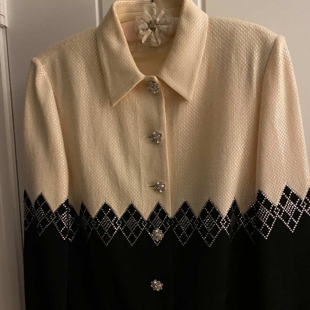 St John Top